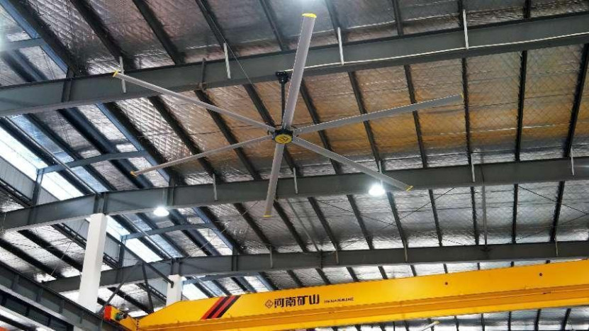 14300m3/min IP55 الدوار الخارجي مروحة السقف الصناعية مع 7300mm قطر شفرة المروحة