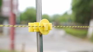 مجموعة سياج كهربائي احترافية: قم بتأمين الماشية الخاصة بك في دقائق